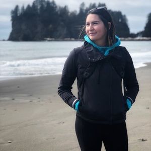 Meet your Posher, Jacynthe